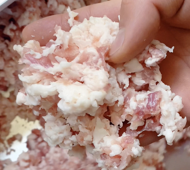 為啥餐廳做不出“媽媽的味道”還要借助斬拌機(jī)？