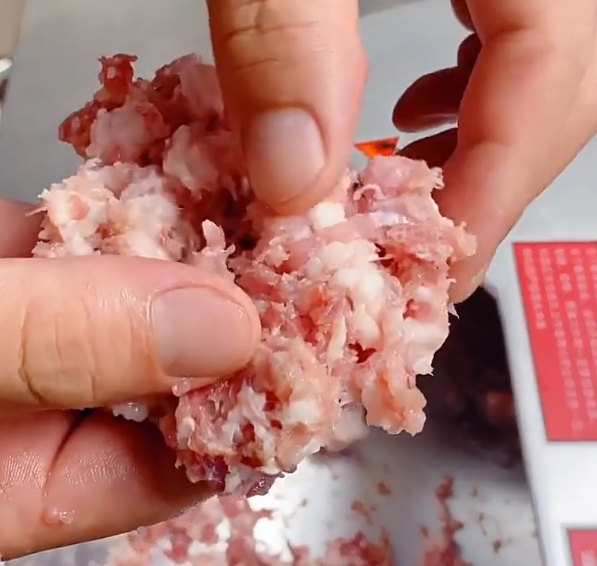 多彩剁肉機(jī)剁肉效果 多彩剁肉機(jī)剁肉效果